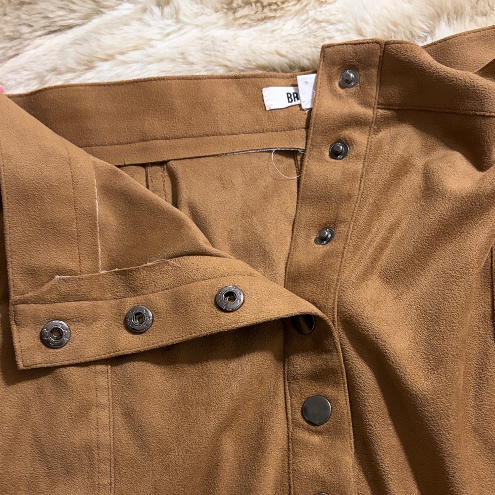 BB Dakota Elowyn Button-Front Mini Skirt in Tan - Picture 6 of 6